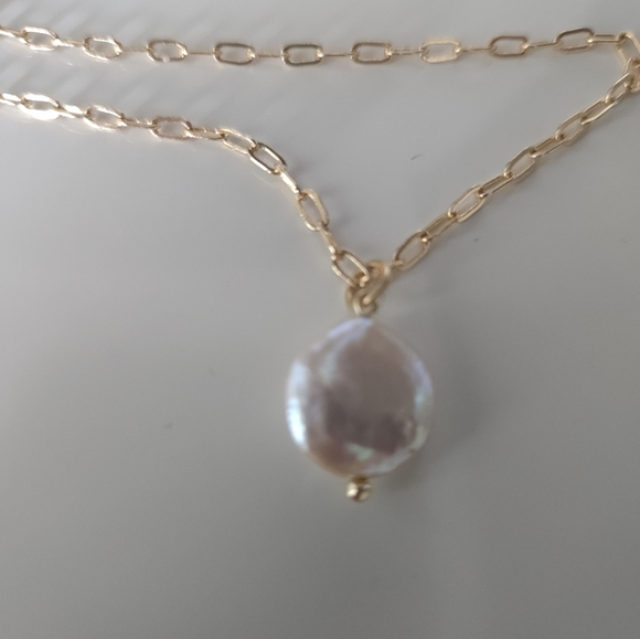 Gold-filled coin pearl necklace - Picture 3 of 5